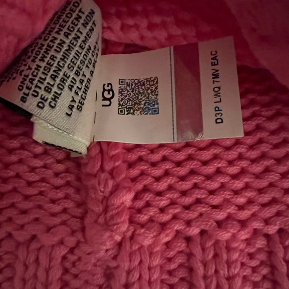 UGG Hot Pink Knit Pom Beanie with Matching Mittens, NWT. - Picture 6 of 16